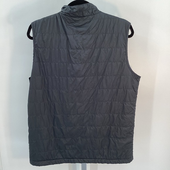 Men's Peter Millar Willamette Quilted Vest Charcoal Medium - Picture 3 of 8